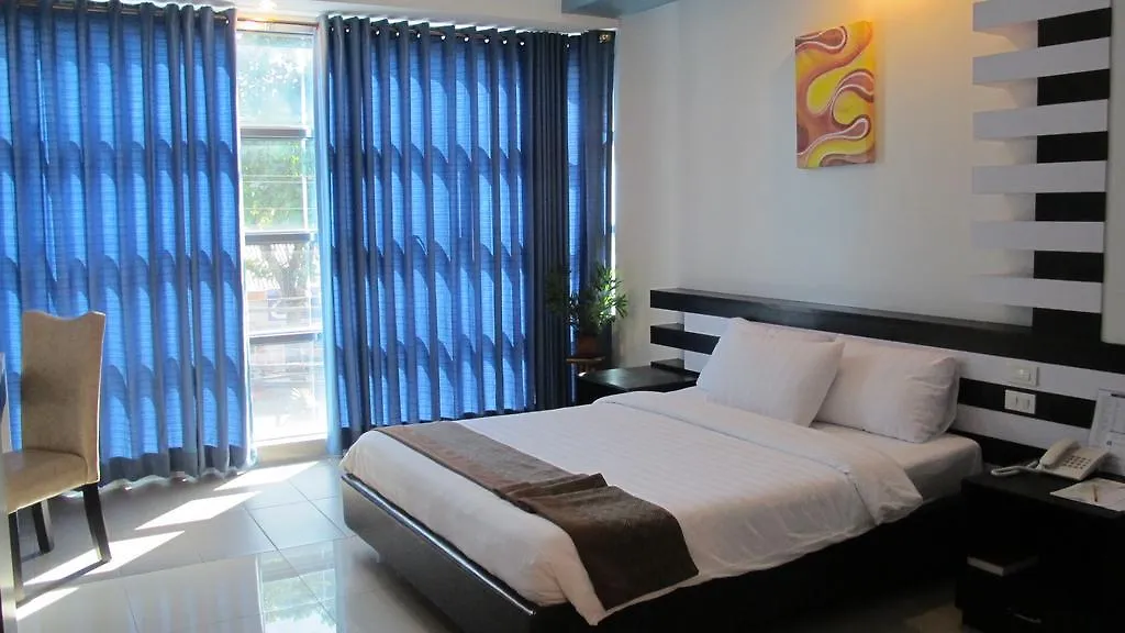 Hotel The Metropolis Suites Davao