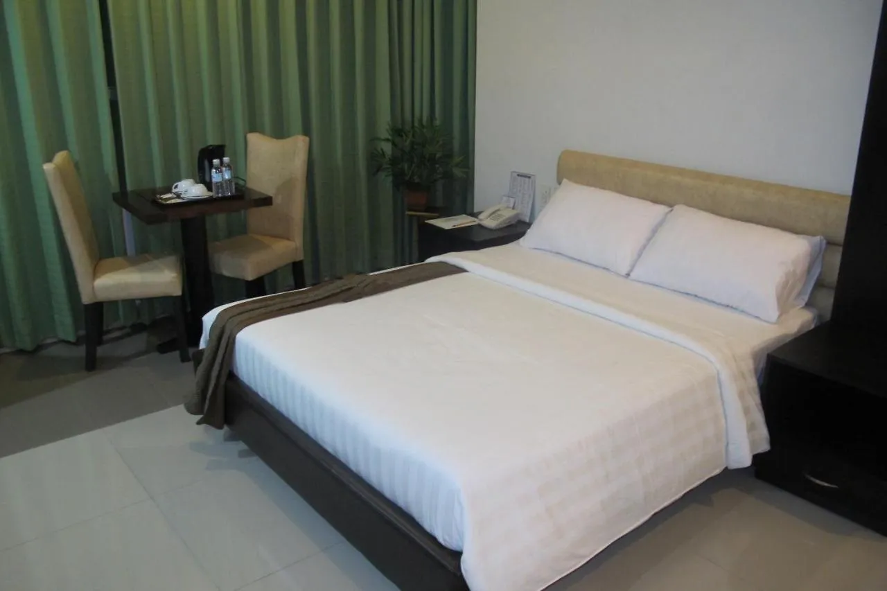 Hotel The Metropolis Suites Davao