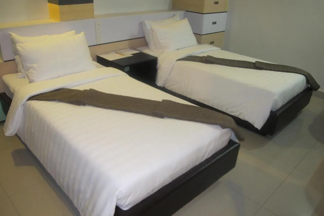 *** Hotel The Metropolis Suites Davao Philippines