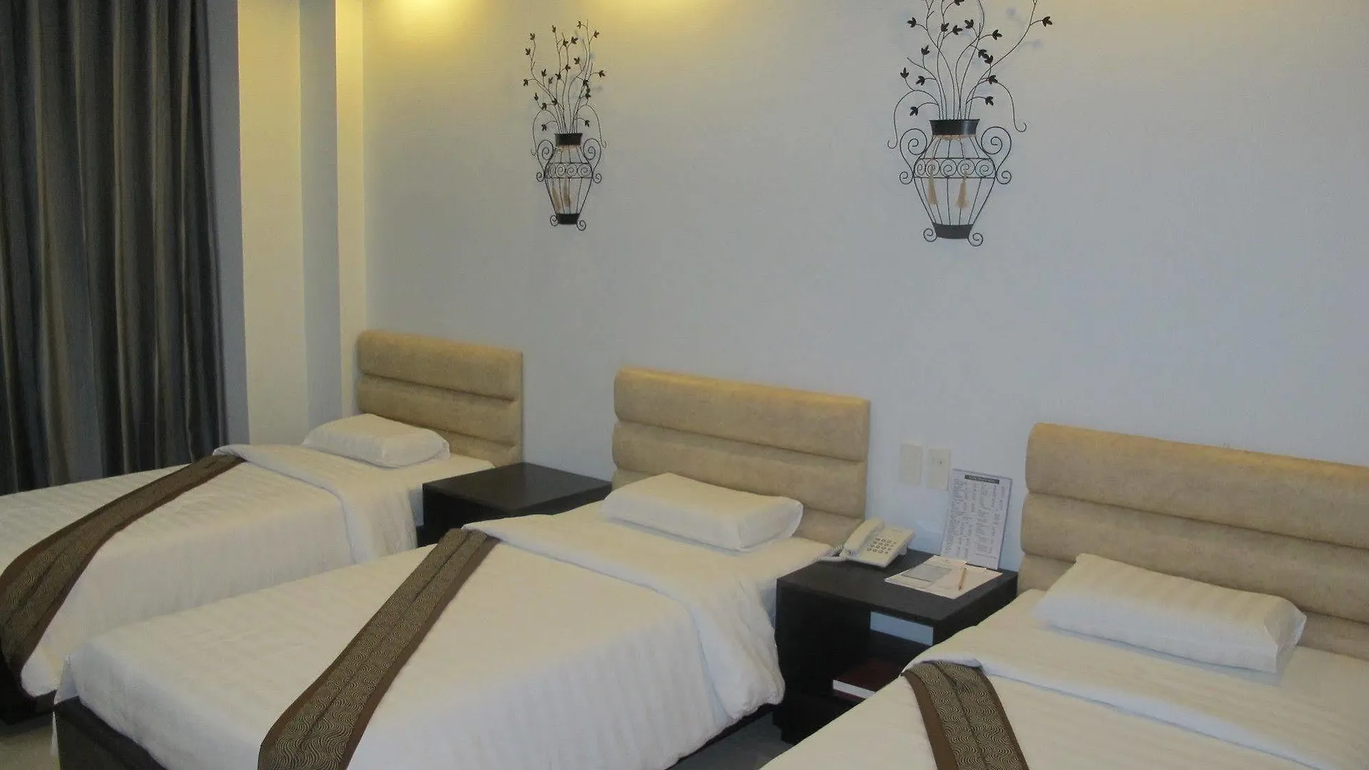 *** Hotel The Metropolis Suites Davao Philippines